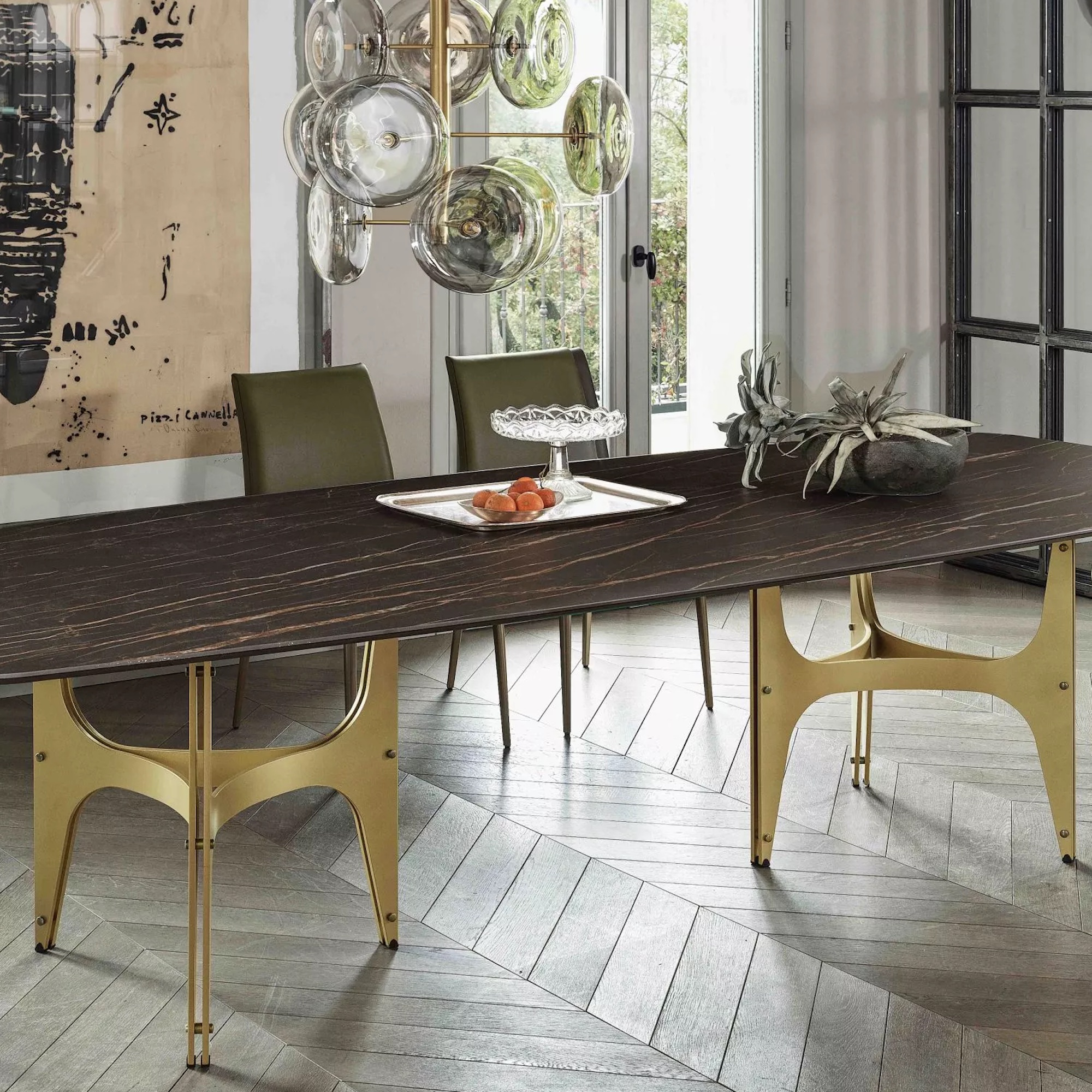 Universe XXL Dining Table